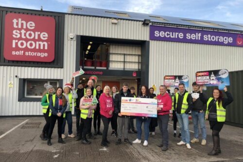 Cash for Kids volunteers 2022